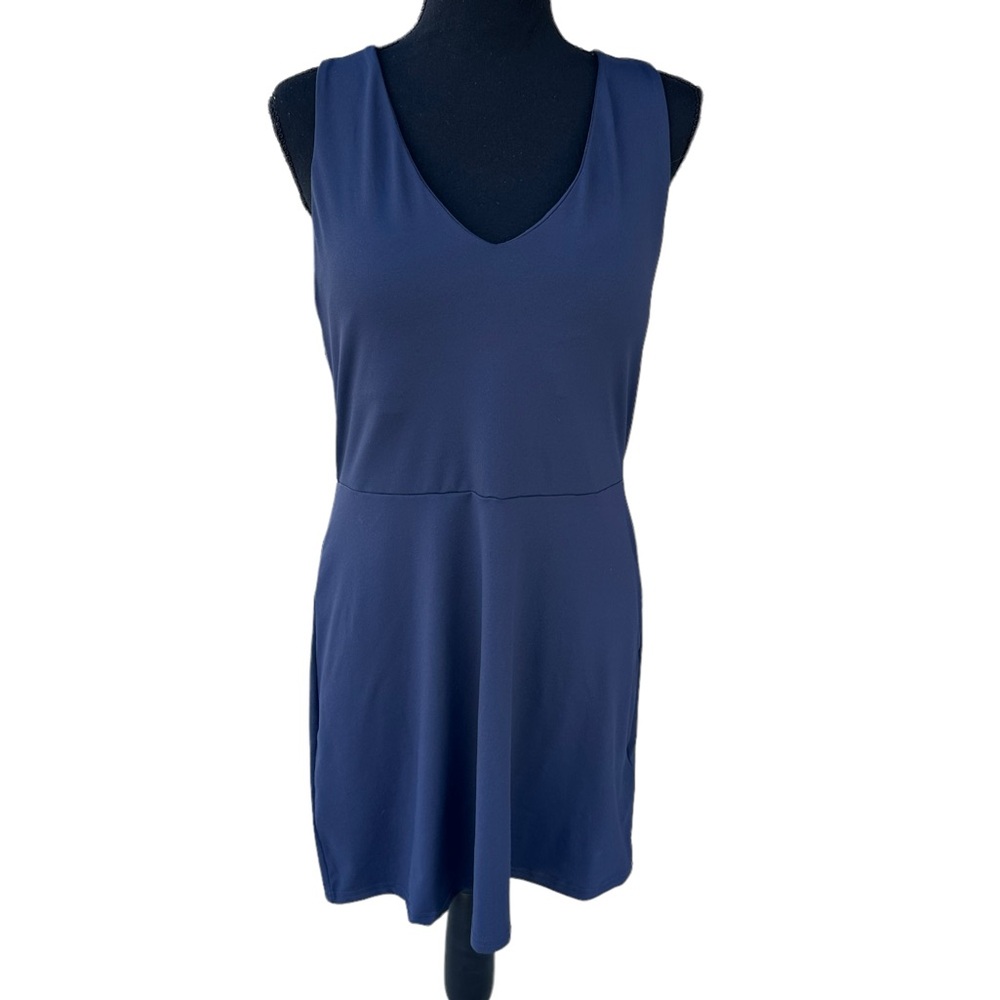 Fabletics On-The-Go Built in Bra Dress Navy Blue NWT Large